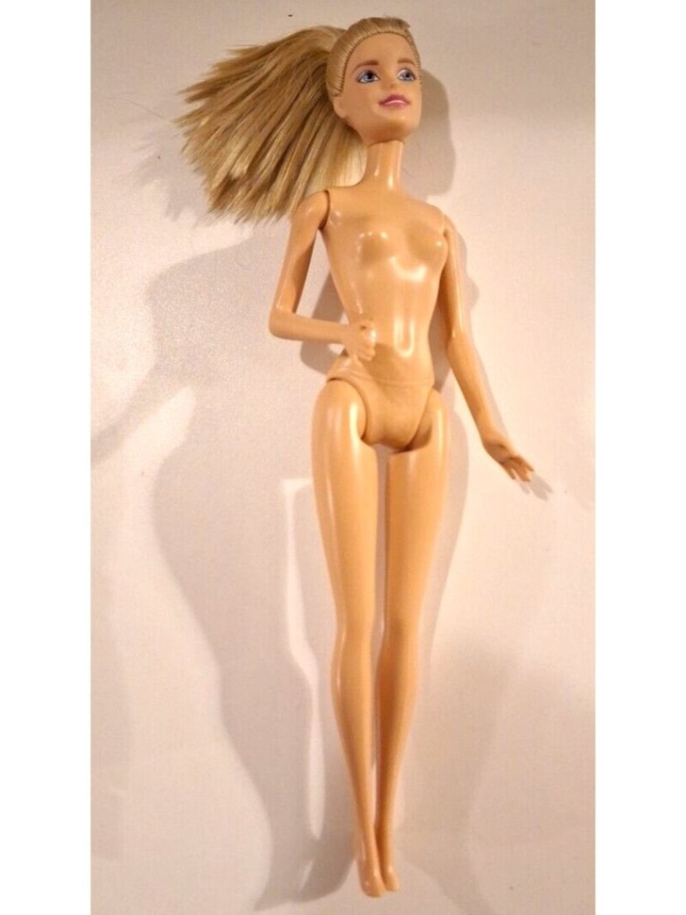 Barbie Doll Nude Lot 1-2010 3-2013 On Back Of Head 1 Outfit Brunette Blonde - Picture 8 of 9